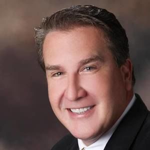 Meet your Posher, Troy